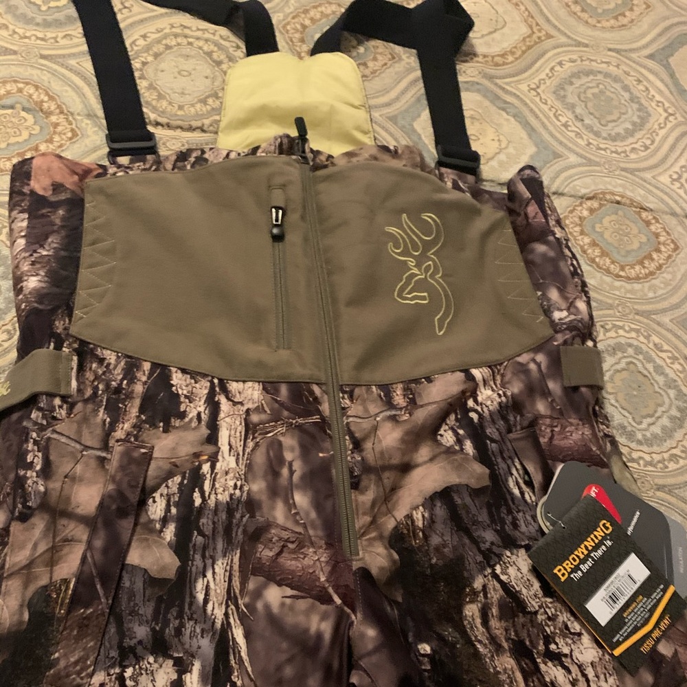 Browning Women’s coverall suit